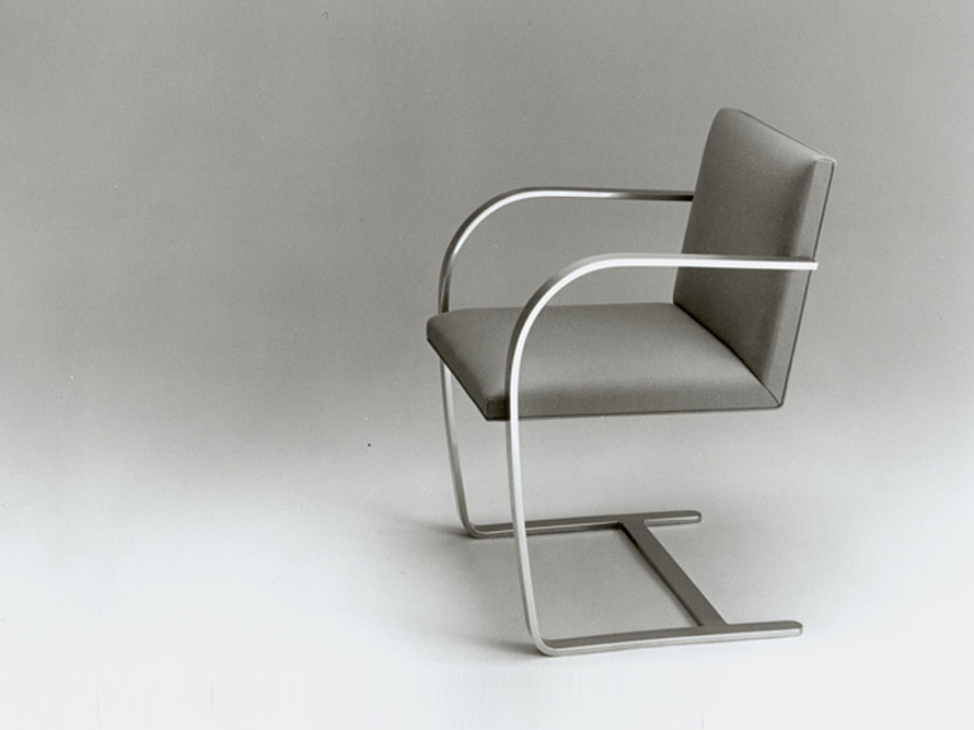 Knoll Mies van der Rohe Flat Bar Brno Chair Tugendhat House History