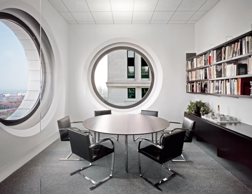 Flat Bar Brno Chair Conference Room